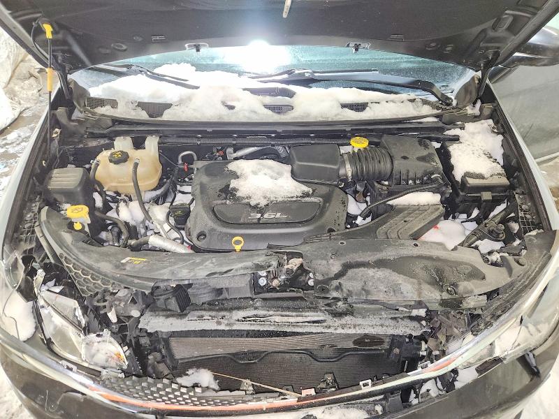 76600925 :رقم المزاد ، 2C4RC1EG5JR292858 vin ، 2018 Chrysler Pacifica مزاد بيع