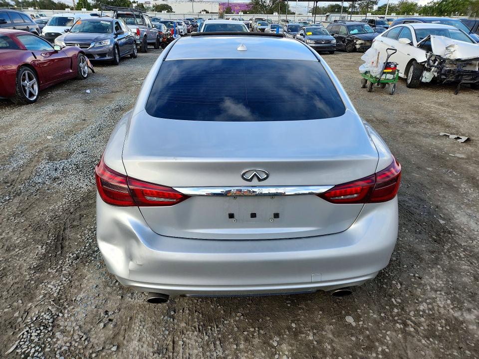 Продажа на аукционе авто 2018 Infiniti Q50, vin: JN1EV7AP7JM355630, номер лота: 77696185