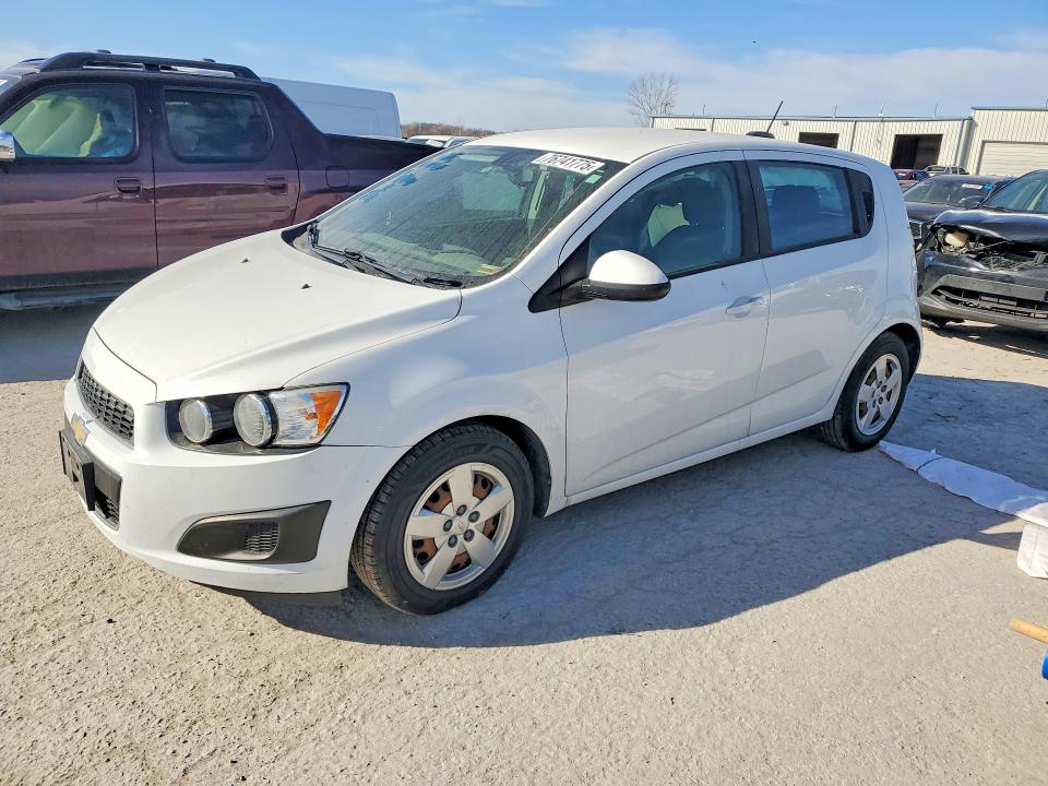 Продаж на аукціоні авто 2015 Chevrolet Sonic, vin: 1G1JA6SH1F4207238, номер лоту: 76741775