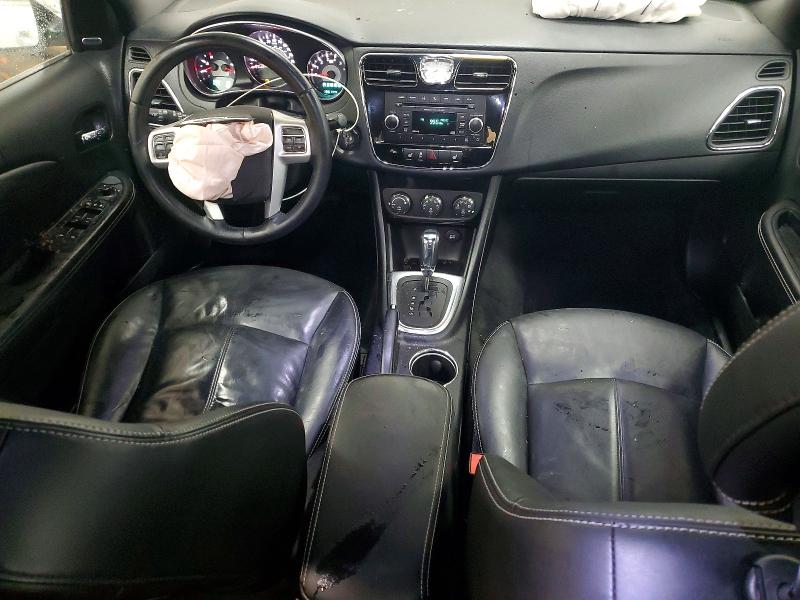 76818745 :رقم المزاد ، 1C3CCBCG5EN151990 vin ، 2014 Chrysler 200 مزاد بيع
