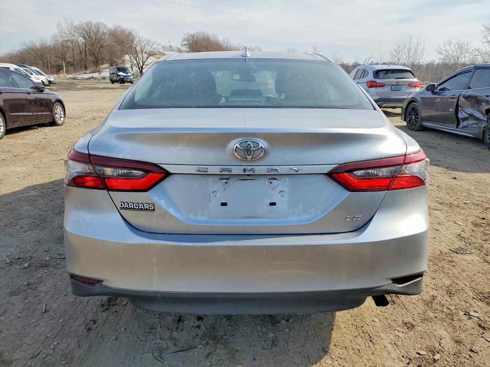 Продажа на аукционе авто 2023 Toyota Camry Le, vin: 4T1R11AK5PU747666, номер лота: 76668855