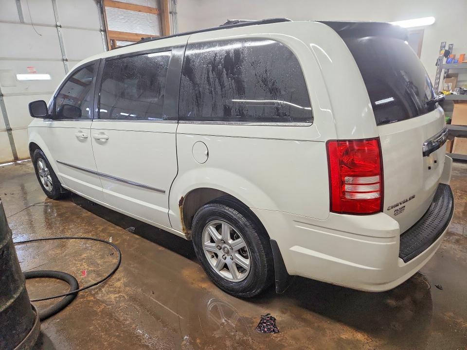 78561335 :رقم المزاد ، 2A4RR8D15AR422359 vin ، 2010 Chrysler Town & Country مزاد بيع