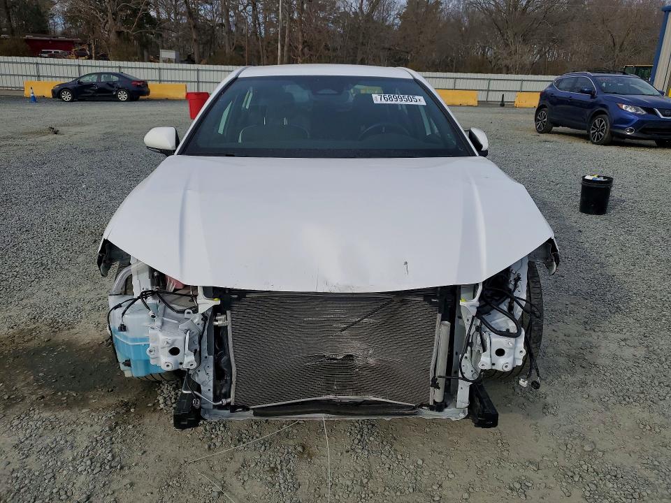 76899505 :رقم المزاد ، 4T1DAACK4SU154400 vin ، 2025 Toyota Camry مزاد بيع