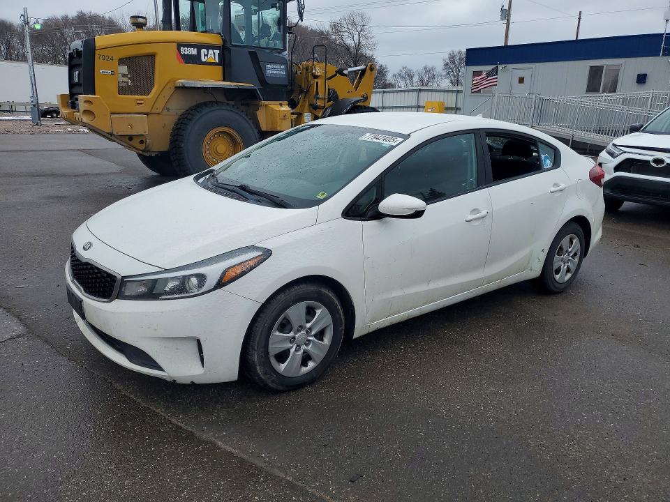 Auction sale of the 2017 Kia Forte, vin: 3KPFK4A7XHE094012, lot number: 77942405