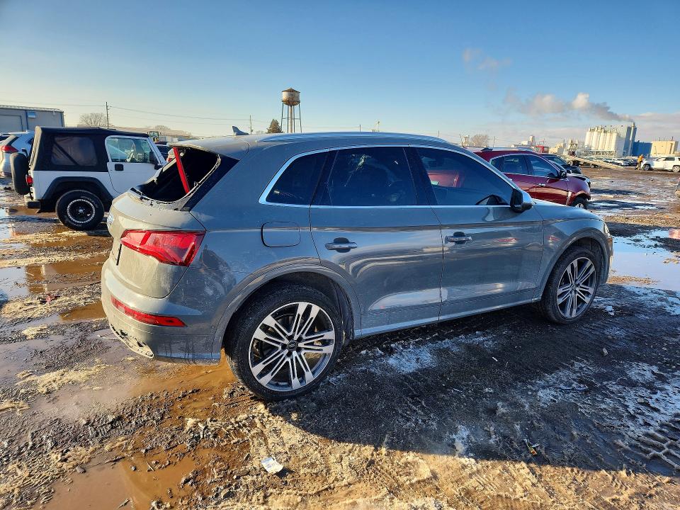 Продажа на аукционе авто 2019 Audi Sq5, vin: WA1C4AFY9K2058839, номер лота: 75794285