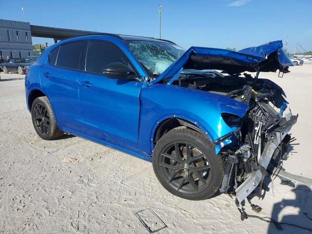 2020 Alfa Romeo Stelvio მანქანა იყიდება აუქციონზე, vin: ZASPAKAN3L7C76581, აუქციონის ნომერი: 77979745