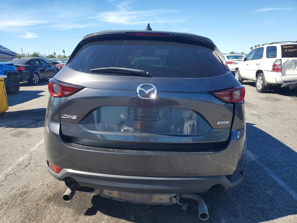79085645 :رقم المزاد ، JM3KFACM6J1390083 vin ، 2018 Mazda Cx-5 مزاد بيع