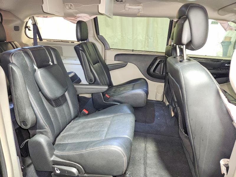 2015 Chrysler Town & Country მანქანა იყიდება აუქციონზე, vin: 2C4RC1CG7FR663111, აუქციონის ნომერი: 75643025