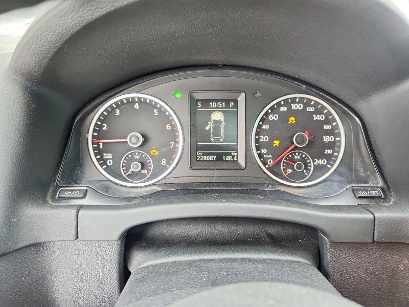 2013 Volkswagen Tiguan მანქანა იყიდება აუქციონზე, vin: WVGJV3AX5DW610400, აუქციონის ნომერი: 77210235
