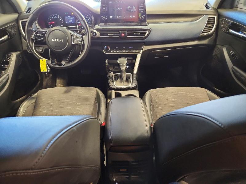 77613345 :رقم المزاد ، KNDEUCAA5P7353970 vin ، 2023 Kia Seltos مزاد بيع
