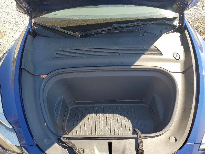 78401865 :رقم المزاد ، 5YJYGDEE2MF297628 vin ، 2021 Tesla Model Y مزاد بيع
