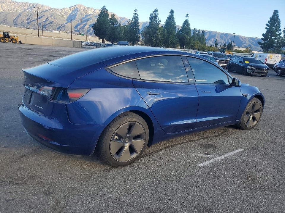 2023 Tesla Model 3 მანქანა იყიდება აუქციონზე, vin: 5YJ3E1EB8PF594556, აუქციონის ნომერი: 75857665
