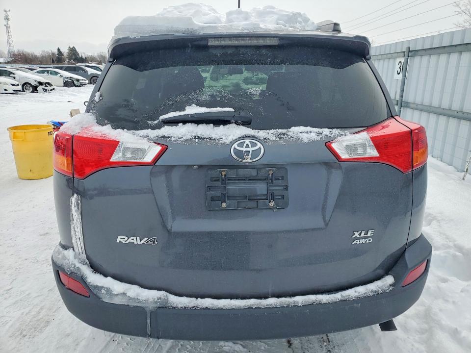 2015 Toyota Rav4 მანქანა იყიდება აუქციონზე, vin: 2T3RFREV8FW301120, აუქციონის ნომერი: 99921615
