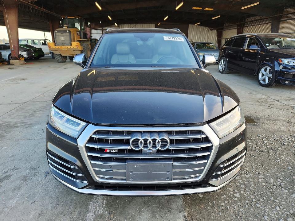 Продажа на аукционе авто 2018 Audi Sq5, vin: WA1C4AFY9J2208513, номер лота: 75779225