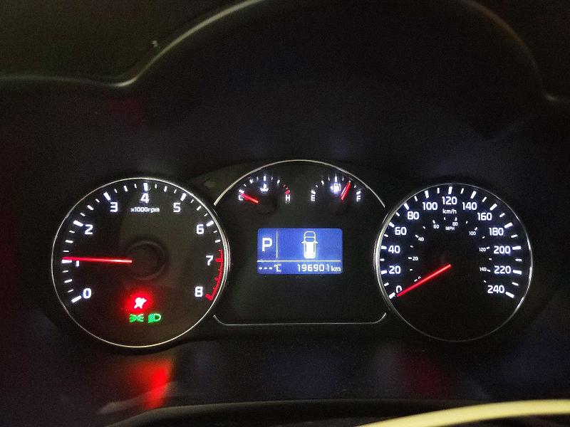Продаж на аукціоні авто 2014 Kia Rondo, vin: KNAHT8A3XE7043967, номер лоту: 76948605