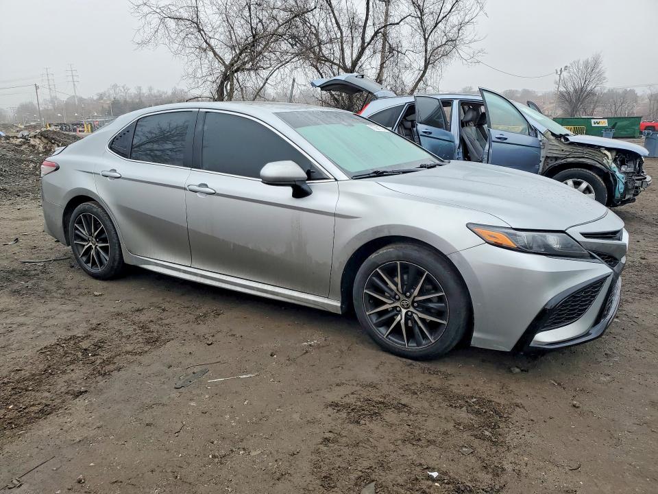 Aukcja sprzedaży 2021 Toyota Camry, vin: 4T1G11AK3MU411257, numer aukcji: 77381705