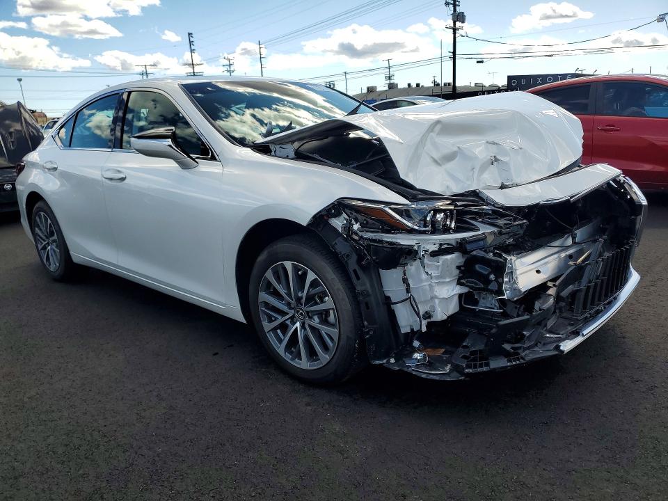 77813635 :رقم المزاد ، 58ACZ1B11SU205812 vin ، 2025 Lexus Es مزاد بيع