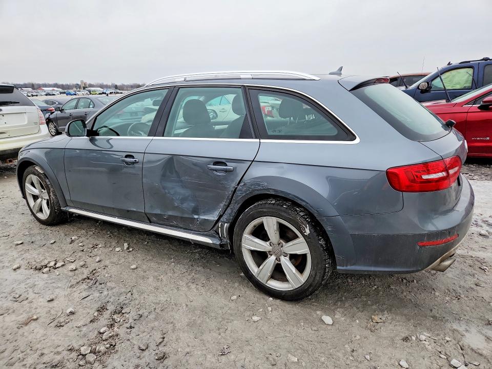 Продажа на аукционе авто 2013 Audi A4 Allroad, vin: WA1UFAFL8DA047939, номер лота: 77944075