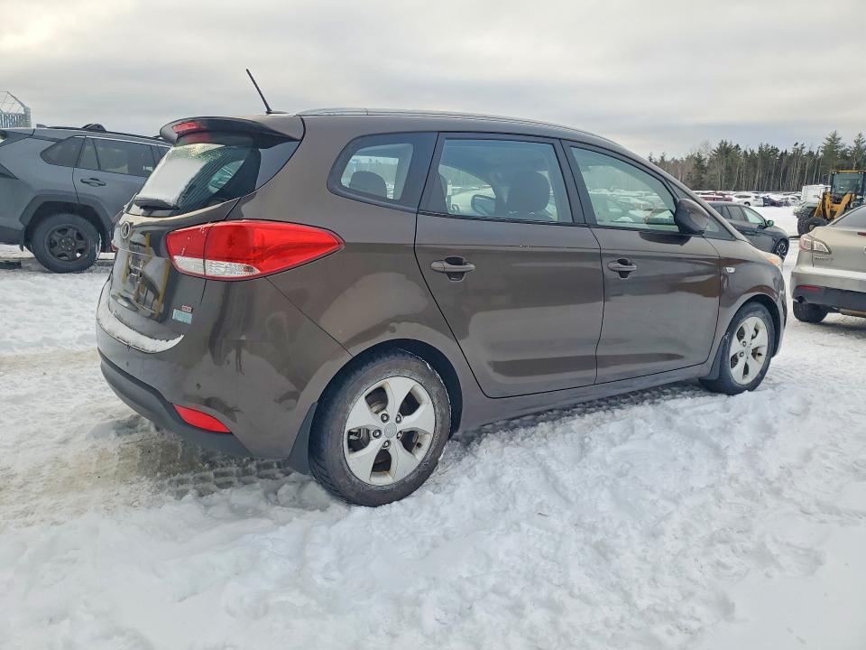 Продажа на аукционе авто 2014 Kia Rondo, vin: KNAHT8A31E7047664, номер лота: 74839725