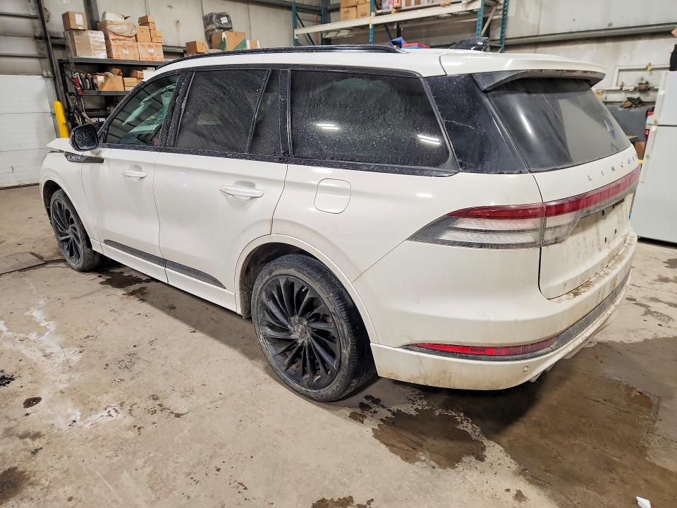 Продажа на аукционе авто 2025 Lincoln Aviator, vin: 5LM5J7XC8SGL16079, номер лота: 76136015