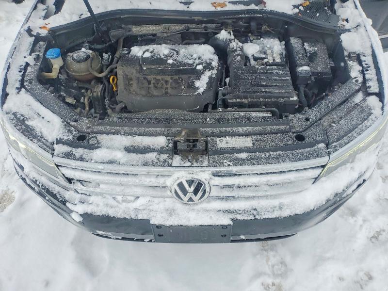 99502035 :رقم المزاد ، 3VV4B7AX6JM146483 vin ، 2018 Volkswagen Tiguan مزاد بيع