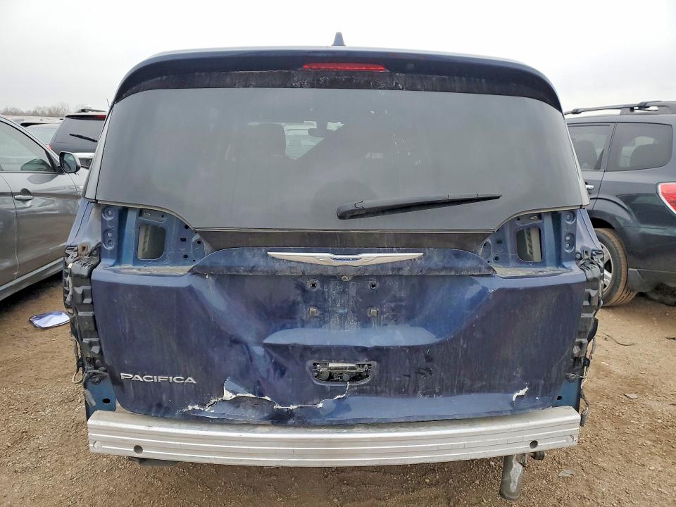 2018 Chrysler Pacifica მანქანა იყიდება აუქციონზე, vin: 2C4RC1BG0JR121794, აუქციონის ნომერი: 77806045