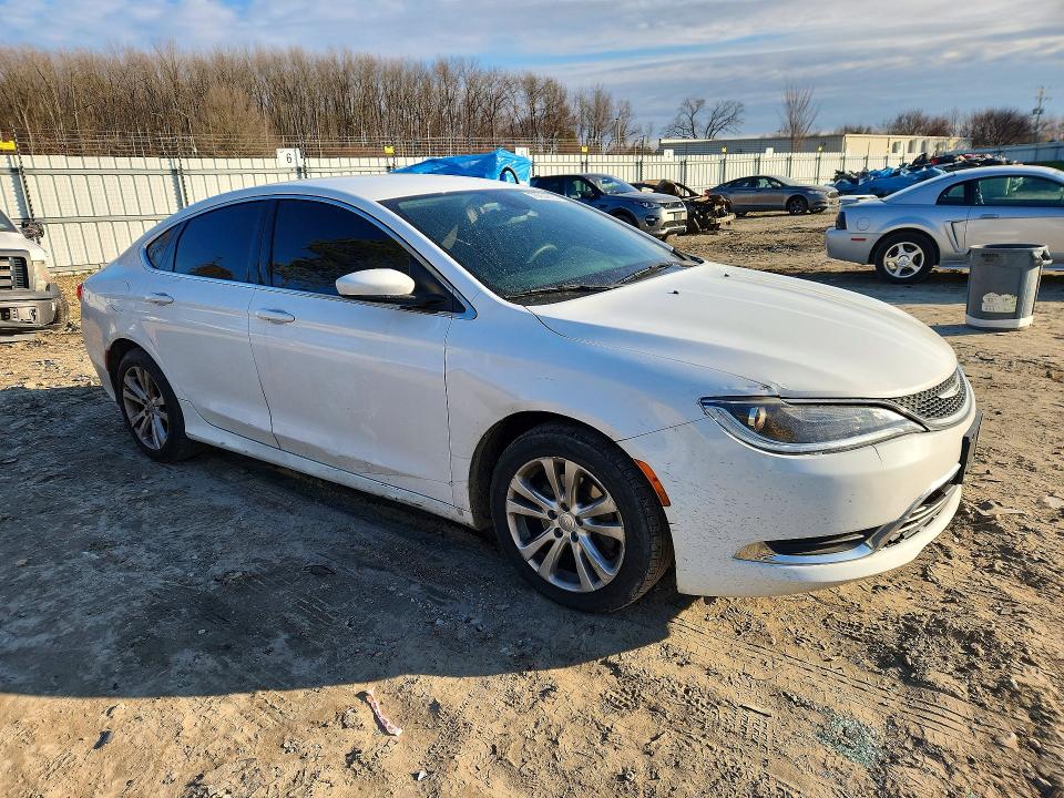 Продажа на аукционе авто 2015 Chrysler 200, vin: 1C3CCCAB1FN631099, номер лота: 76054725