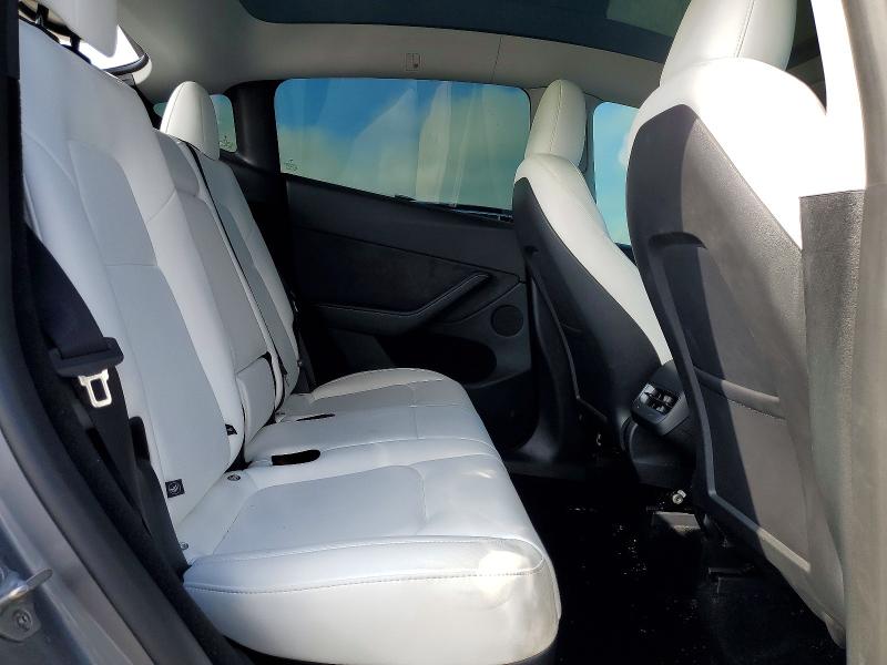 Продаж на аукціоні авто 2025 Tesla Model Y, vin: 7SAYGDEF4SA339738, номер лоту: 76986145