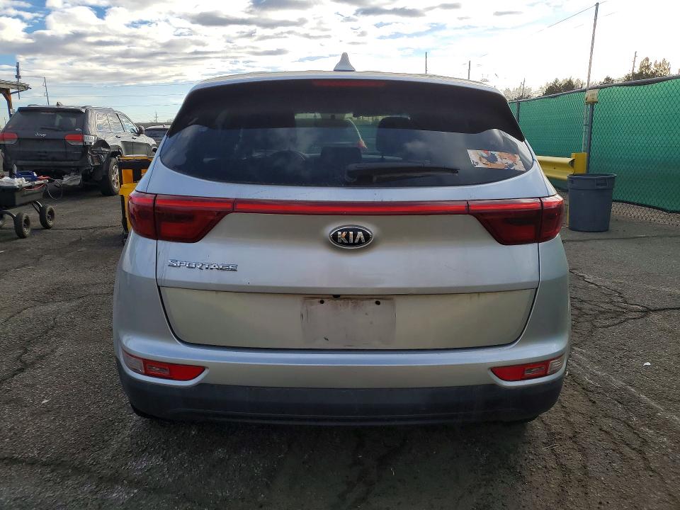 Aukcja sprzedaży 2017 Kia Sportage L, vin: KNDPMCAC4H7229782, numer aukcji: 77430525