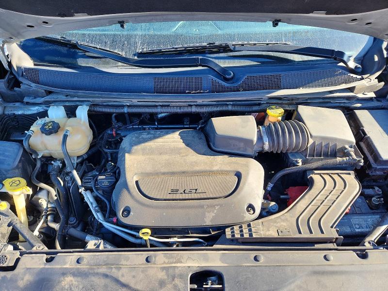 2020 Chrysler Voyager მანქანა იყიდება აუქციონზე, vin: 2C4RC1DG6LR260828, აუქციონის ნომერი: 75453105