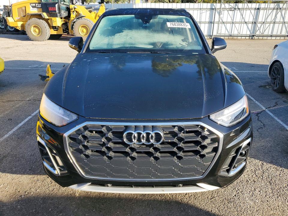 76838835 :رقم المزاد ، WA1G2AFY4R2075498 vin ، 2024 Audi Q5 E مزاد بيع