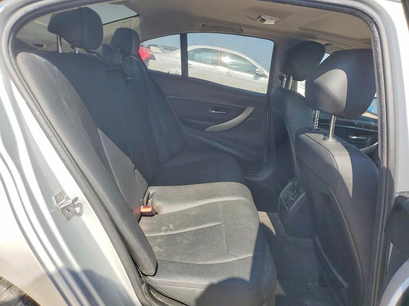Aukcja sprzedaży 2014 Bmw 320 I, vin: WBA3B1G56ENT01054, numer aukcji: 77329745