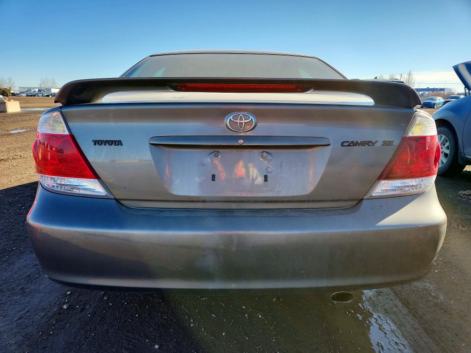 Продажа на аукционе авто 2005 Toyota Camry Le, vin: 4T1BE32K65U602813, номер лота: 76362405