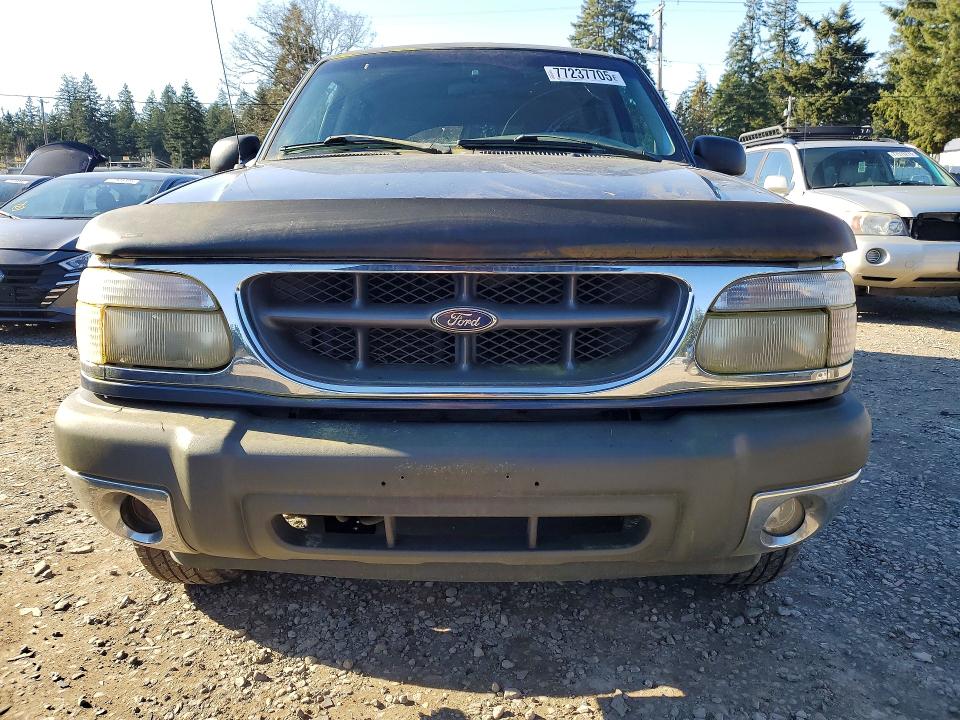 Auction sale of the 2001 Ford Explorer, vin: 1FMZU83P11ZA77116, lot number: 77237705