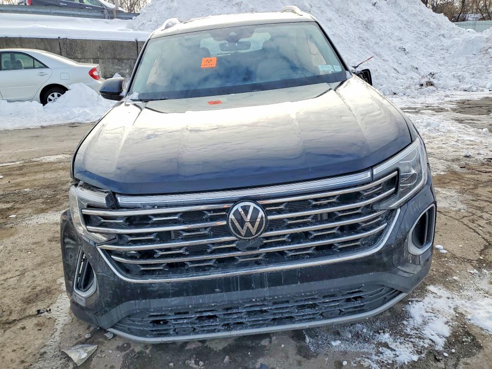 75377995 :رقم المزاد ، 1V2BR2CA4RC508657 vin ، 2024 Volkswagen Atlas مزاد بيع