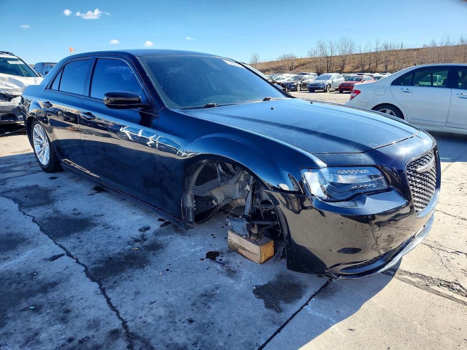 Продаж на аукціоні авто 2016 Chrysler 300, vin: 2C3CCAAG5GH306353, номер лоту: 77430815