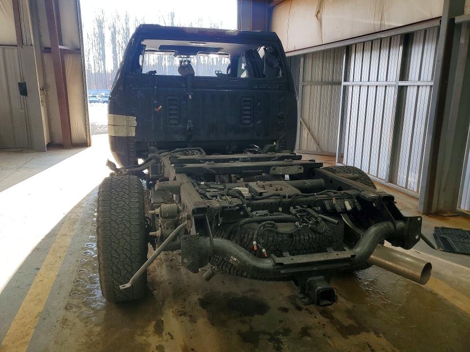 75400025 :رقم المزاد ، 1GT4UPEYXSF314137 vin ، 2025 Gmc Sierra مزاد بيع
