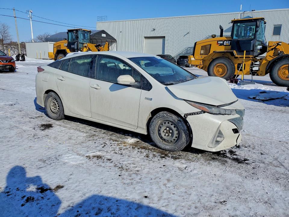 77417135 :رقم المزاد ، JTDKARFP3H3050707 vin ، 2017 Toyota Prius مزاد بيع
