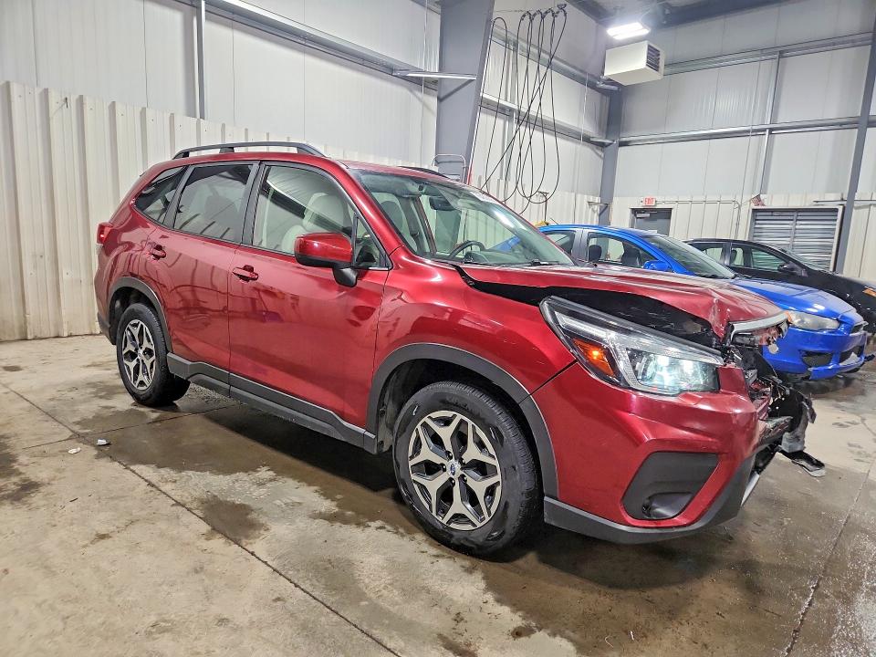 Продажа на аукционе авто 2019 Subaru Forester, vin: JF2SKAEC6KH408777, номер лота: 76468635