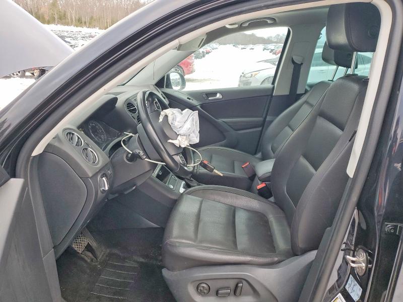 75223315 :رقم المزاد ، WVGSV7AX7HK006405 vin ، 2017 Volkswagen Tiguan مزاد بيع