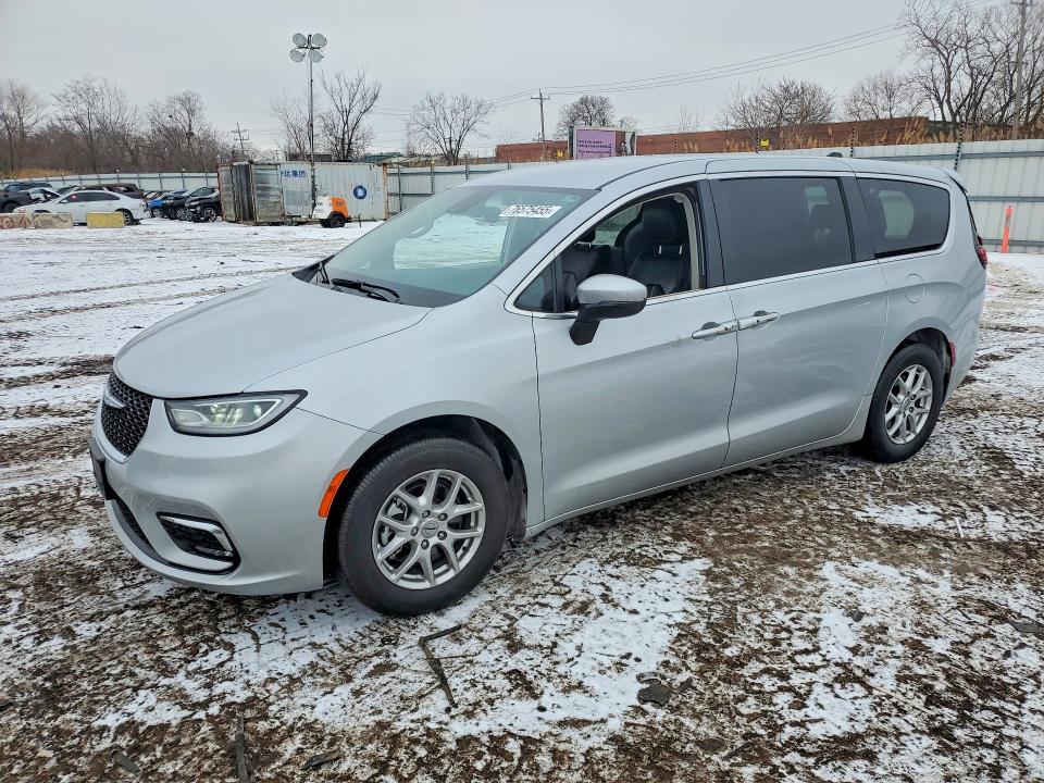 Продажа на аукционе авто 2023 Chrysler Pacifica, vin: 2C4RC1BG2PR539783, номер лота: 76575455
