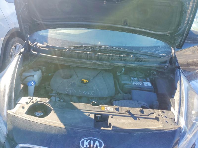 74817145 :رقم المزاد ، KNAHT8A33F7093966 vin ، 2015 Kia Rondo مزاد بيع