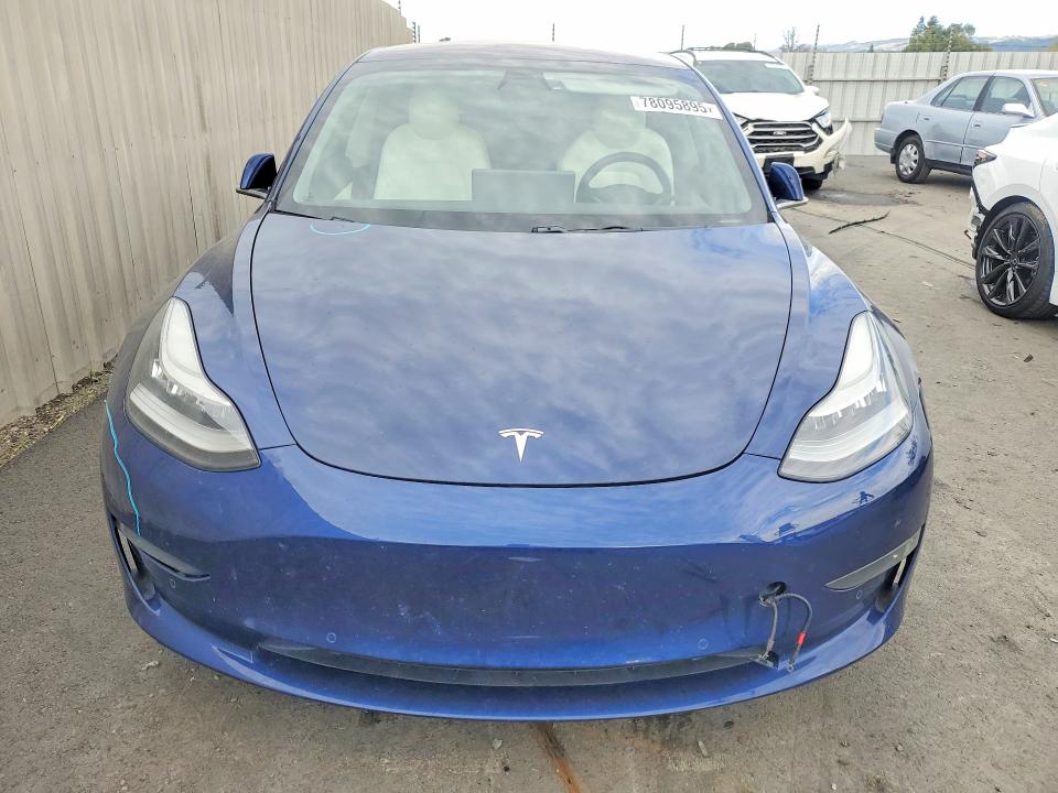 2018 Tesla Model 3 მანქანა იყიდება აუქციონზე, vin: 5YJ3E1EB0JF097847, აუქციონის ნომერი: 78095895