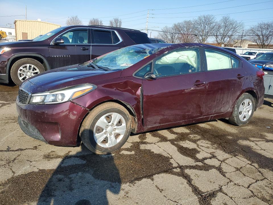Продажа на аукционе авто 2018 Kia Forte, vin: 3KPFK4A79JE276368, номер лота: 76939765