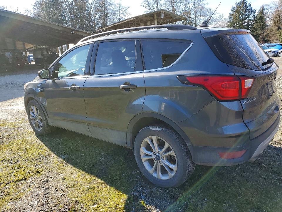 Продажа на аукционе авто 2019 Ford Escape, vin: 1FMCU0HDXKUB37804, номер лота: 75597255
