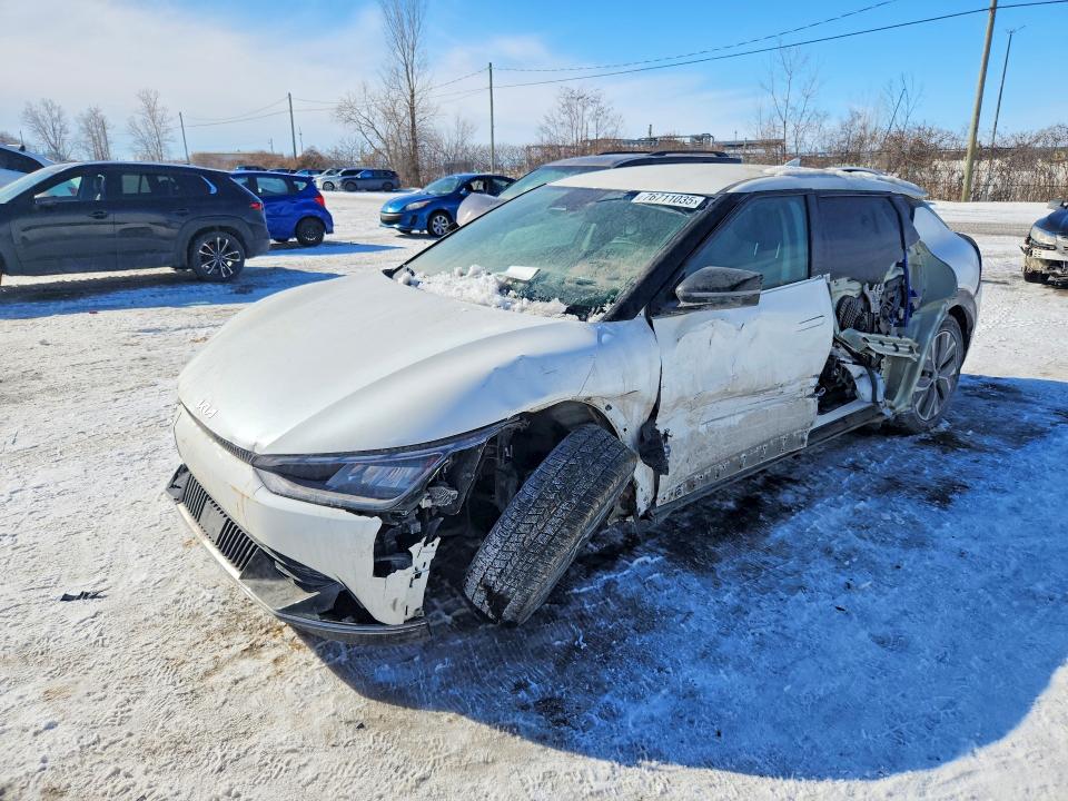 2024 Kia Ev6 მანქანა იყიდება აუქციონზე, vin: KNDC3DLC6R5223760, აუქციონის ნომერი: 76711035