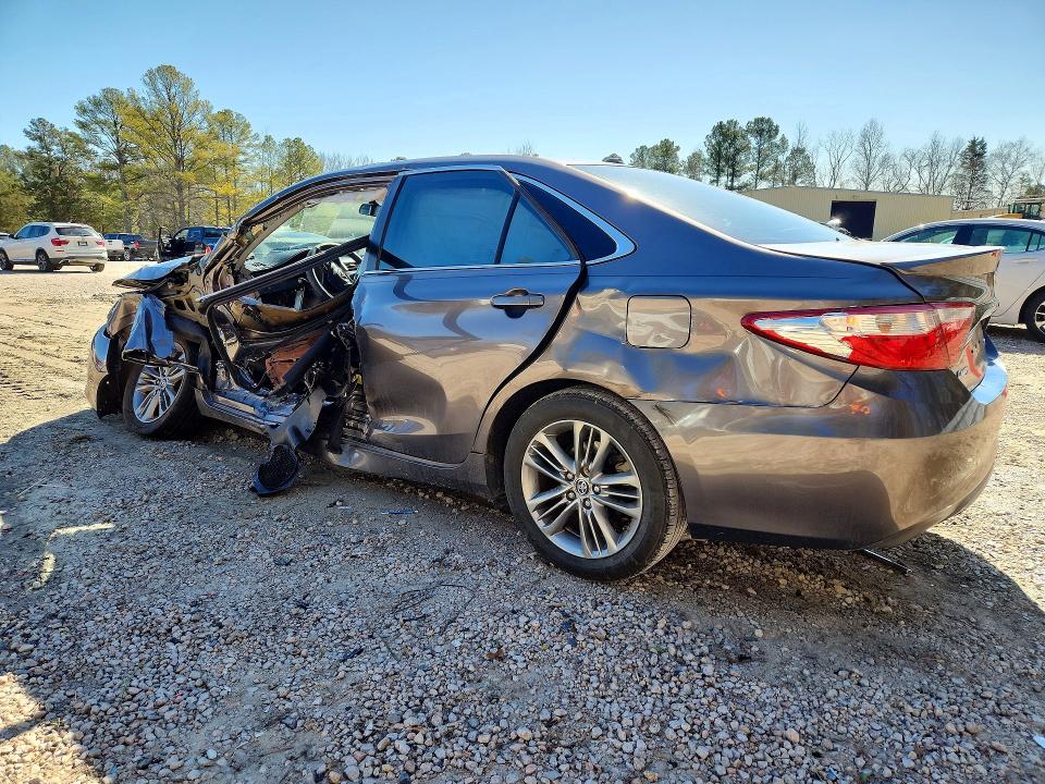 2015 Toyota Camry მანქანა იყიდება აუქციონზე, vin: 4T1BF1FK9FU477044, აუქციონის ნომერი: 76619865