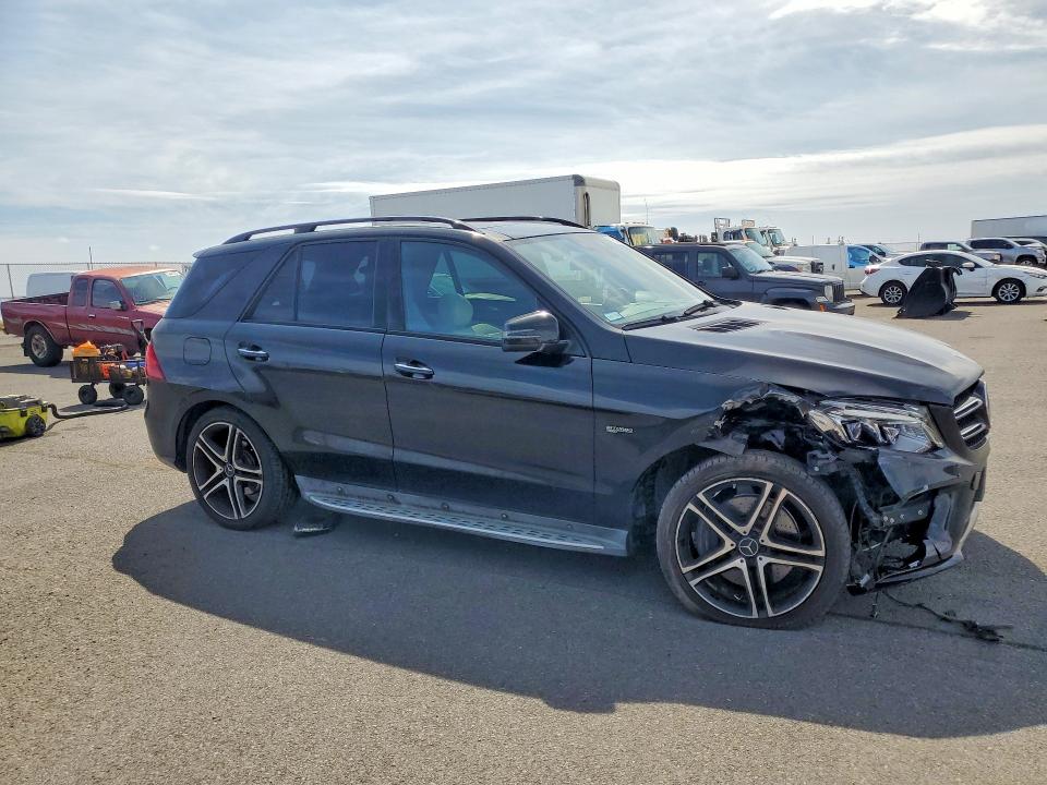 79586665 :رقم المزاد ، 4JGDA6EBXJB018745 vin ، 2018 Mercedes-benz Gle مزاد بيع