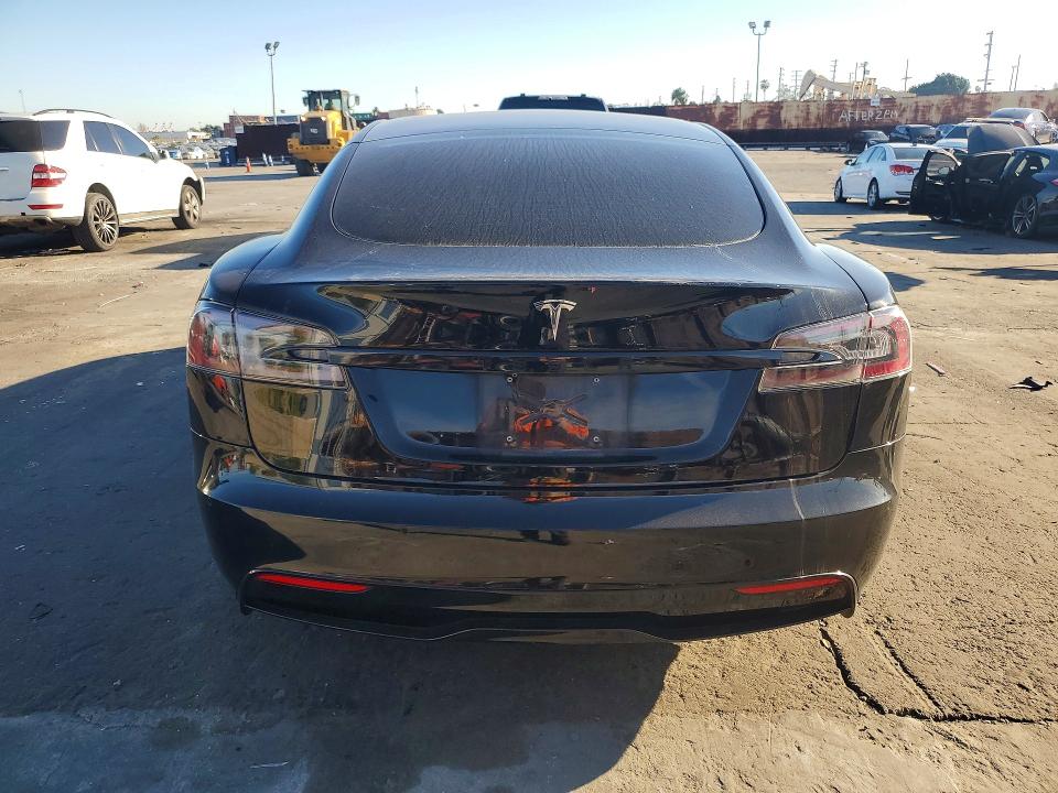 Продажа на аукционе авто 2022 Tesla Model S, vin: 5YJSA1E59NF464302, номер лота: 78190965