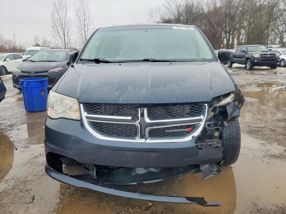 2013 Dodge Grand Caravan მანქანა იყიდება აუქციონზე, vin: 2C4RDGBG4DR681998, აუქციონის ნომერი: 75317565